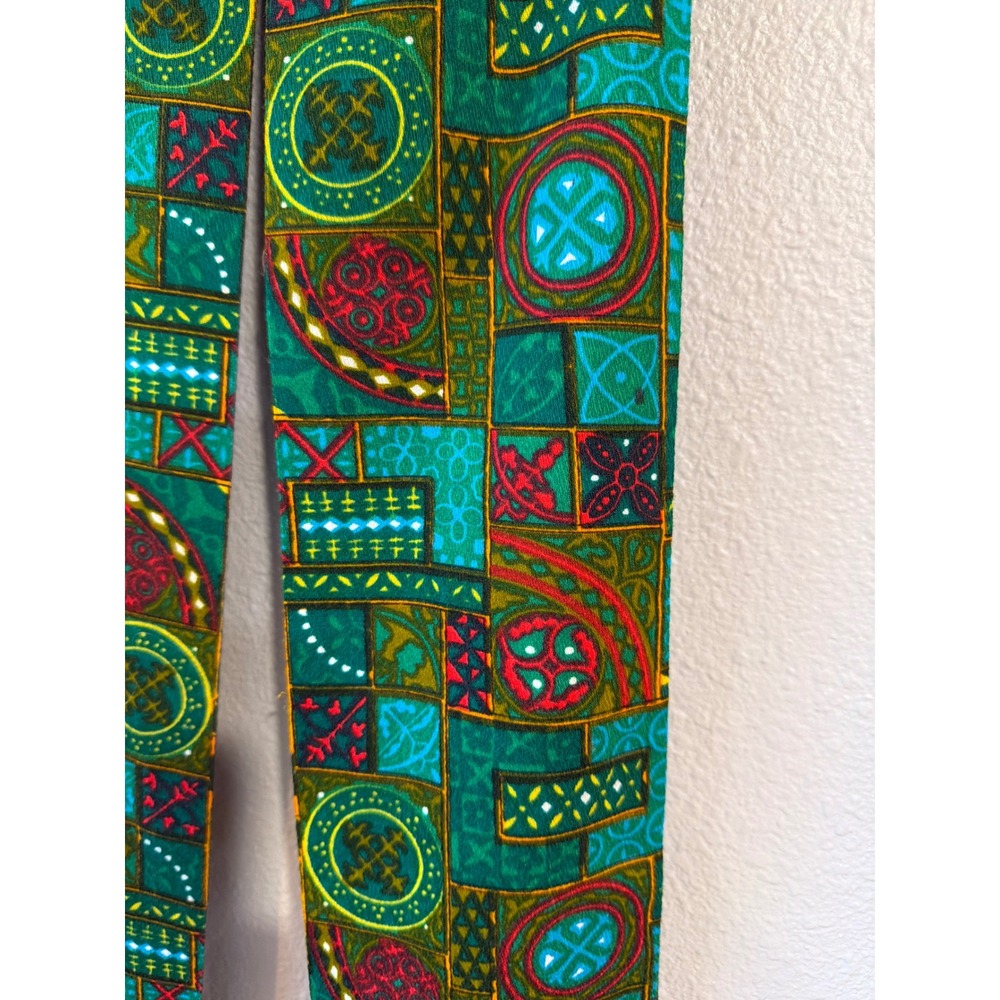 Unbranded Skinny Scarf Unisex OS Green Red Geometric Print Mosaic Tie - Picture 2 of 4